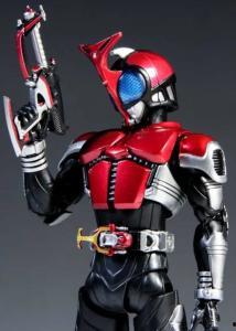 假面骑士Kabuto,钢铁与勇气交织的时空守护者